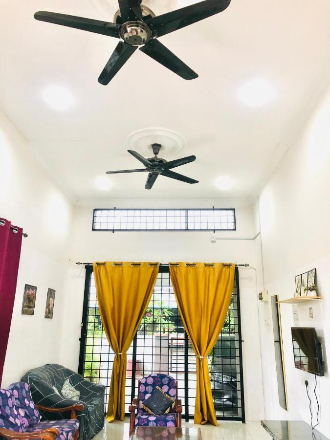 Homestay Lestary Near Taiping Fast Wifi Netflix Bagian luar foto